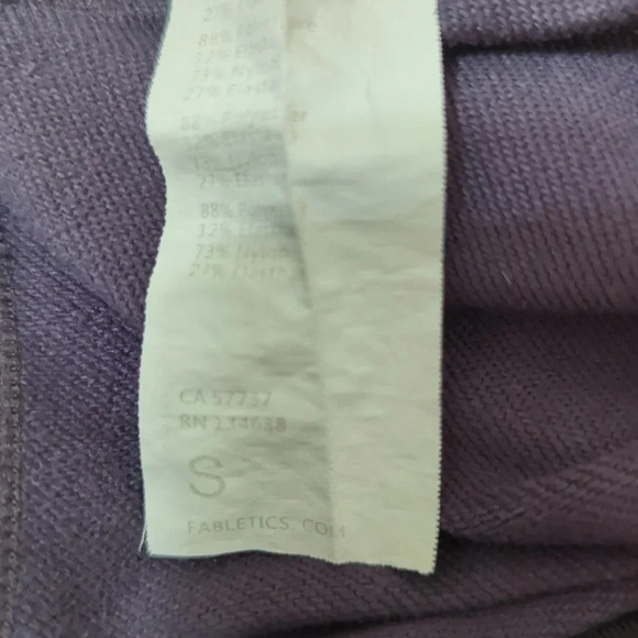 Fabletics Therma-Flex High-Waisted Pocket Legging, Color Pewter Tigress Size S - Picture 15 of 15